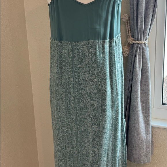 NEW Isabella Bird 100% SILK Teal Floral Print Maxi Dress size M - Picture 7 of 9